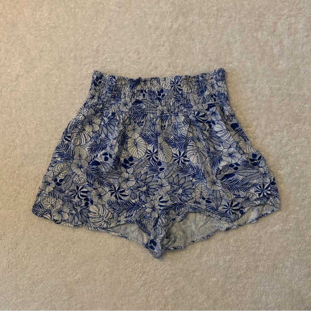 Floral Blue Women's Shorts